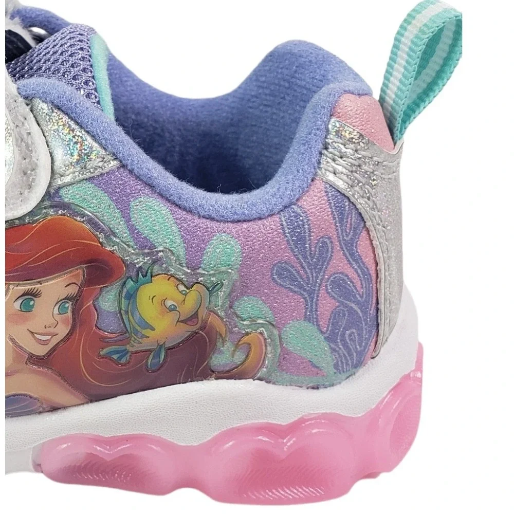 Disney Girls' Mermaid Shoes - Laceless LED Light Up Shoes Pink Size 6 (15cm) New